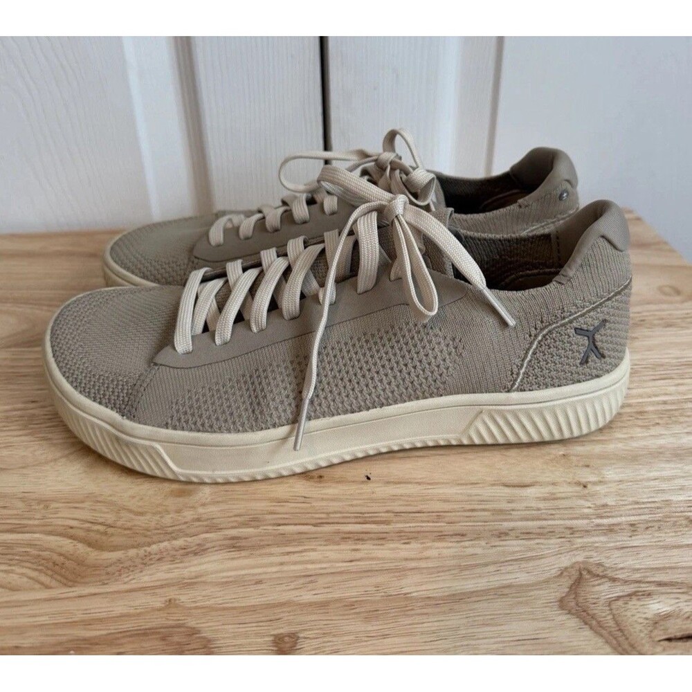 Flux Footwear Adapt Trainer Dune Womens Size 9.5 Athletic Knit Shoes Sneakers
